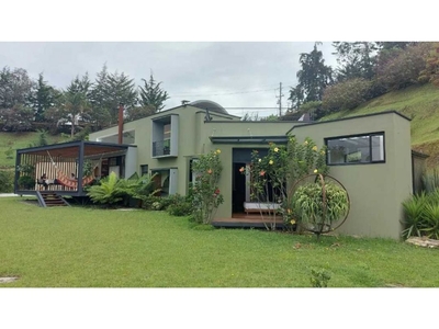 Casa de campo de alto standing de 2 dormitorios en venta Rionegro, Departamento de Antioquia