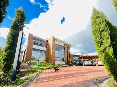 Casa de campo de alto standing de 4 dormitorios en venta Sopó, Cundinamarca