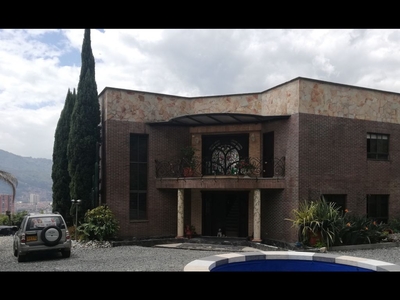 Casa de campo de alto standing de 4130 m2 en venta Medellín, Departamento de Antioquia