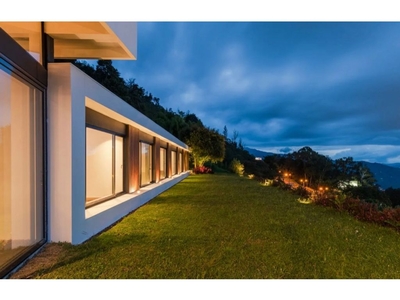 Casa de campo de alto standing de 4934 m2 en venta Medellín, Colombia