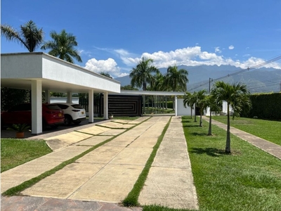 Casa de campo de alto standing de 8 dormitorios en venta Jamundí, Colombia