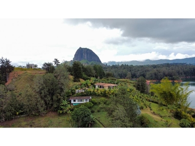 Cortijo de alto standing de 10000 m2 en venta El Peñol, Colombia