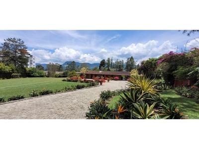 Cortijo de alto standing de 11300 m2 en venta La Ceja, Departamento de Antioquia