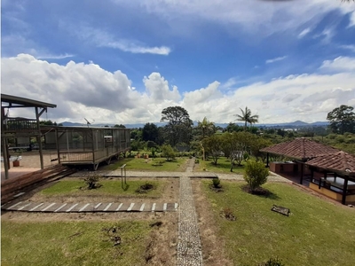 Cortijo de alto standing de 25600 m2 en venta Marinilla, Departamento de Antioquia