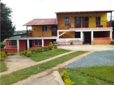 Cortijo de alto standing de 37152 m2 en venta Dagua, Departamento del Valle del Cauca