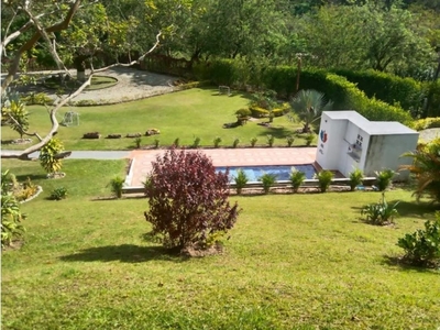 Cortijo de alto standing de 4000 m2 en venta Girardota, Departamento de Antioquia
