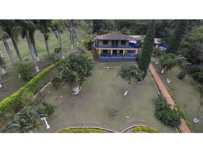 Cortijo de alto standing de 7000 m2 en venta Girardota, Departamento de Antioquia