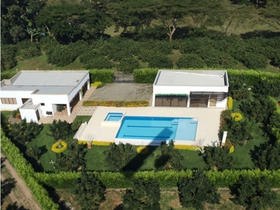 Cortijo de alto standing de 768000 m2 en venta Montenegro, Quindío Department