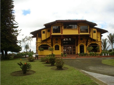 Exclusivo hotel de 12893 m2 en venta Circasia, Colombia