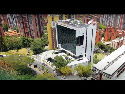 Oficina de alto standing de 742 mq en venta - Medellín, Colombia