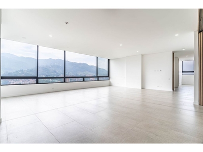 Piso de alto standing de 391 m2 en venta en Envigado, Departamento de Antioquia