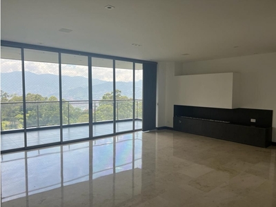 Piso de lujo de 236 m2 en venta en Medellín, Departamento de Antioquia