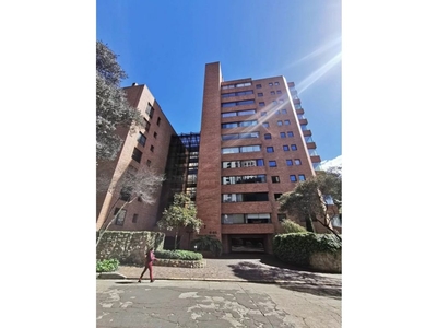 Piso de alto standing de 299 m2 en alquiler en Santafe de Bogotá, Colombia