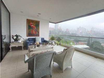 Piso exclusivo de 330 m2 en venta en Medellín, Departamento de Antioquia