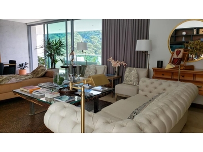 Piso exclusivo de 350 m2 en venta en Medellín, Departamento de Antioquia