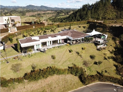 Vivienda de lujo de 2200 m2 en venta Retiro, Departamento de Antioquia