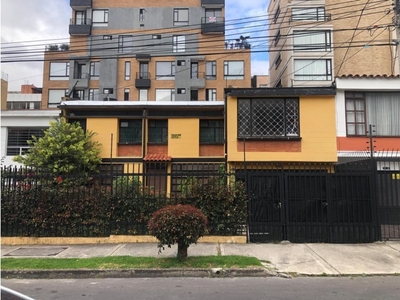 Vivienda de lujo de 230 m2 en venta Santafe de Bogotá, Bogotá D.C.