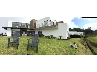 Vivienda de lujo de 900 m2 en venta Medellín, Colombia