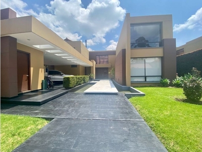 Vivienda exclusiva de 1000 m2 en venta Chía, Cundinamarca