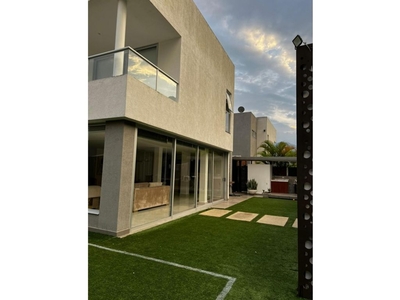 Vivienda exclusiva de 290 m2 en venta Cali, Departamento del Valle del Cauca