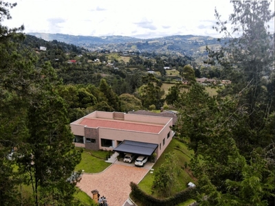 Vivienda exclusiva de 4000 m2 en venta Envigado, Departamento de Antioquia
