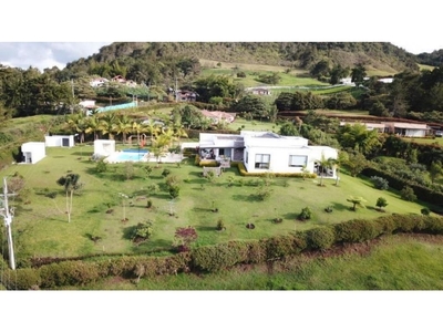 Vivienda exclusiva de 4072 m2 en venta Rionegro, Departamento de Antioquia