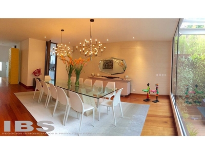 Vivienda exclusiva de 500 m2 en venta Santafe de Bogotá, Colombia