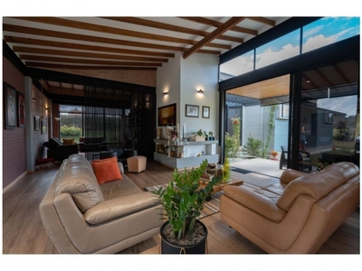 Vivienda exclusiva de 5800 m2 en venta Retiro, Colombia