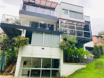 Vivienda exclusiva de 680 m2 en venta Envigado, Departamento de Antioquia