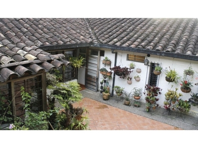 Vivienda exclusiva de 800 m2 en venta Envigado, Departamento de Antioquia