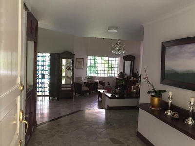 Vivienda exclusiva de 878 m2 en alquiler Cali, Colombia