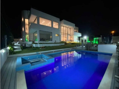 Vivienda exclusiva de 900 m2 en venta Puerto Colombia, Colombia
