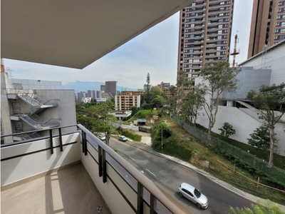 Piso exclusivo de 212 m2 en alquiler en Medellín, Colombia