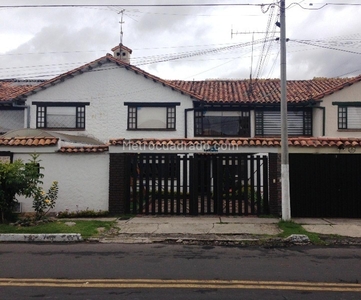 Casa en Venta, EL LIBERTADOR