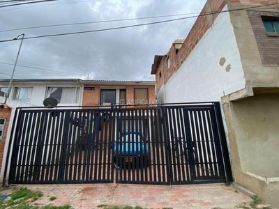 Alquiler Casas en Cajica - 3 habitacion(es)