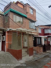 Apartamento (Multiples Niveles) en Venta en Compartir, Municipio Soacha, Cundinamarca