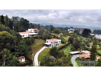 Vivienda de lujo de 379 m2 en venta Zona urbana, Rionegro, Departamento de Antioquia