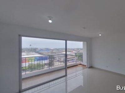 Venta de Apartamento en el Norte de Cali, La Flora, 84m2, 3 Habitaciones, Remodelado