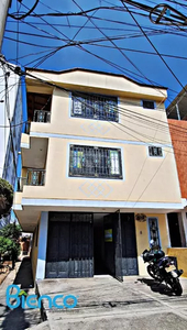 Casa En Arriendo En Bucaramanga San Francisco. Cod 98097