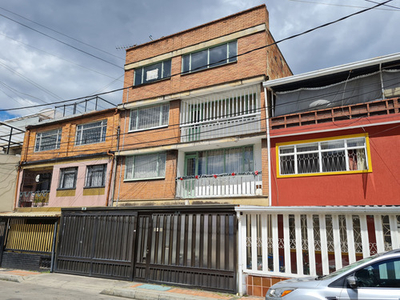 Venta - Edificio- Santa Isabel Bogota