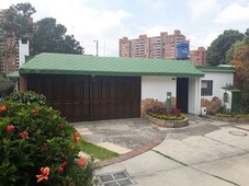 Bogotá, Niza Córdoba, casa en venta