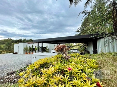 Vivienda exclusiva de 239 m2 en venta Envigado, Departamento de Antioquia