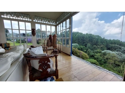 Casa de campo de alto standing de 6 dormitorios en venta Pereira, Colombia