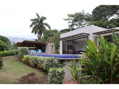 Casa de campo de alto standing de 3992 m2 en alquiler Villeta, Cundinamarca