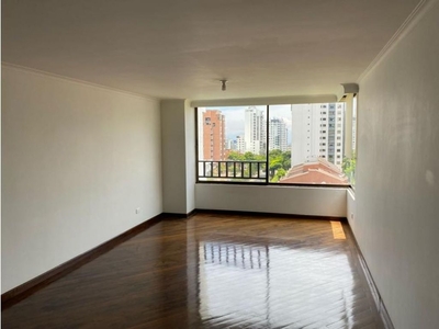 Piso de alto standing de 110 m2 en alquiler en Pereira, Colombia