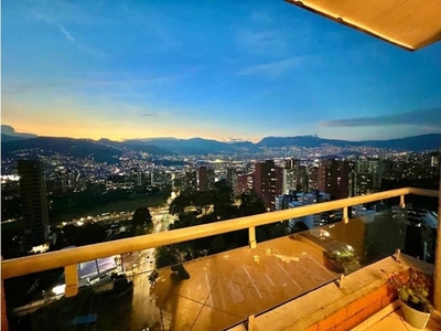 Piso de alto standing en alquiler en Medellín, Colombia