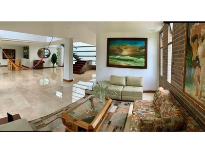 Vivienda exclusiva de 1467 m2 en venta Envigado, Departamento de Antioquia