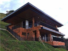 Casa de campo de alto standing de 3 dormitorios en venta Rionegro, Departamento de Antioquia