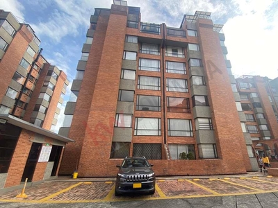 Arriendo amplio apartamento en Bogotá- La Castellana