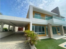 Casa de campo de alto standing de 4 dormitorios en venta Barranquilla, Atlántico